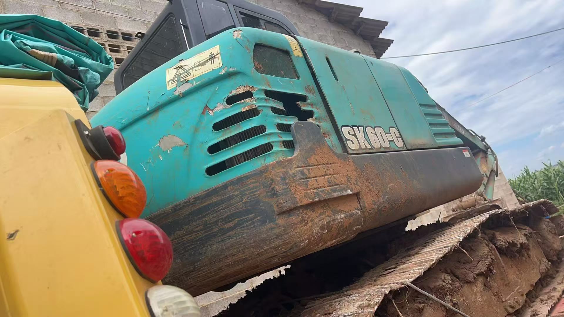 Buy Kobelco SK60 Used Excavator / 5 Buy Kobelco SK60 Used Excavator / 5