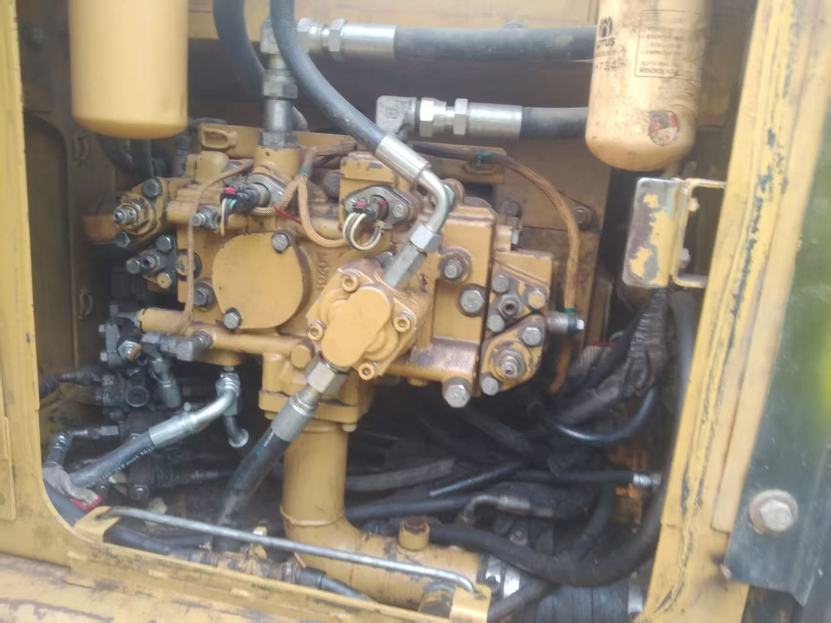 Buy Caterpillar 312D Used Excavator / 8