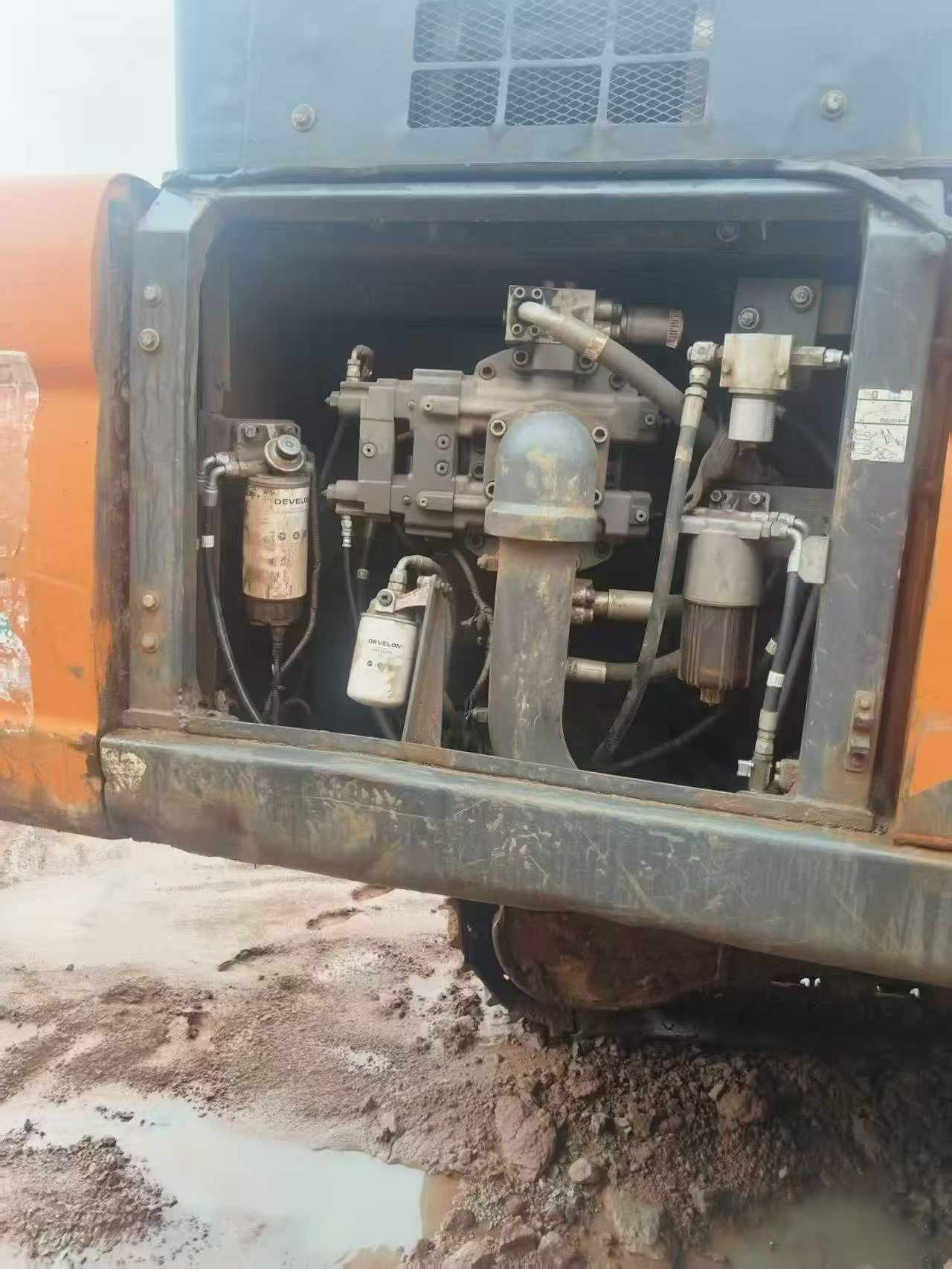 Buy Doosan DH500 Used Excavator / 3 Buy Doosan DH500 Used Excavator / 3