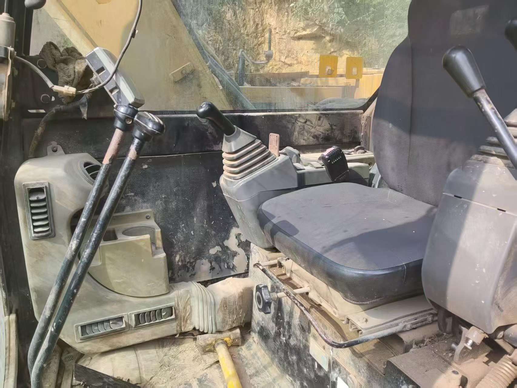 Buy Caterpillar 307B Used Excavator / 8