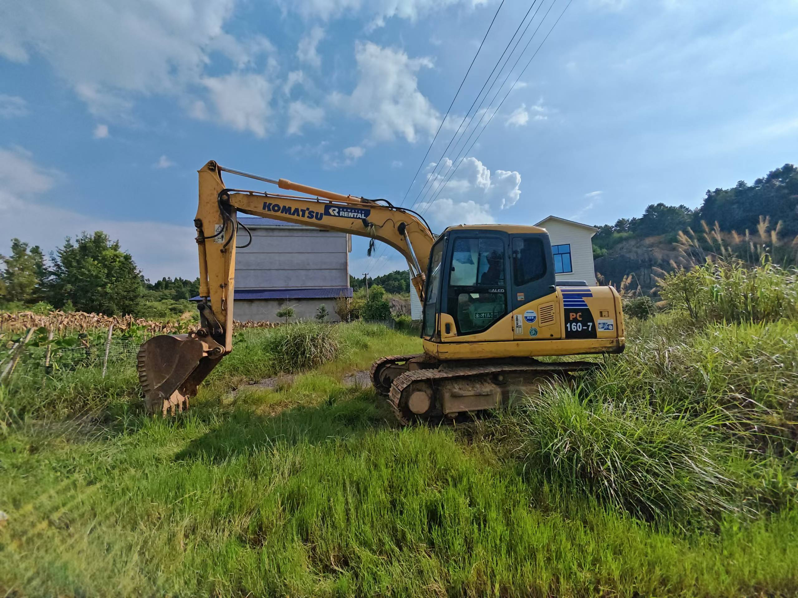 Buy Komatsu PC130-7 Used Excavator / 3 Buy Komatsu PC130-7 Used Excavator / 3