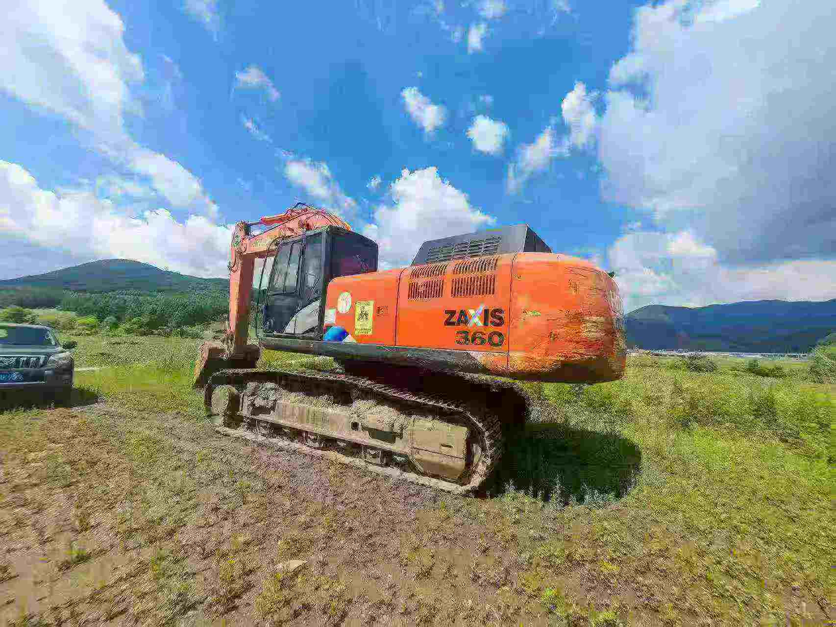 Buy Hitachi ZX330-5A Used Excavator / 1