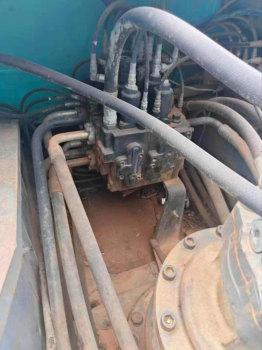 Buy Kobelco SK330-8 Used Excavator / 5 Buy Kobelco SK330-8 Used Excavator / 5