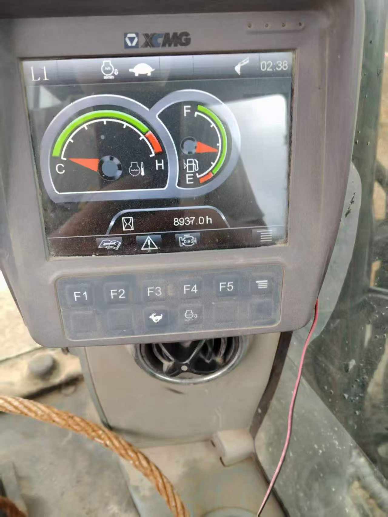 Buy XCMG XE135B Used Excavator / 5 Buy XCMG XE135B Used Excavator / 5