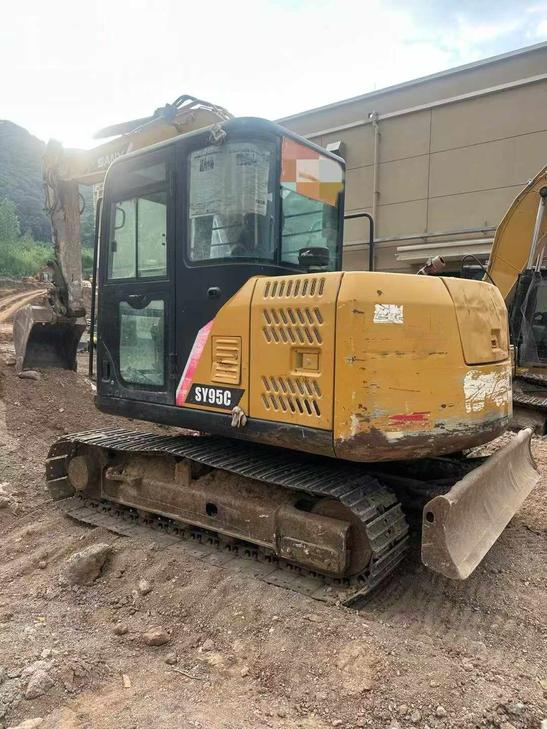 Buy Sany SY75 Used Excavator / 1