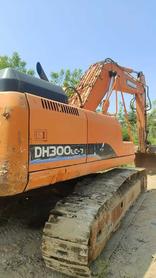 Buy Doosan DH300-7 Used Excavator / 2 Buy Doosan DH300-7 Used Excavator / 2