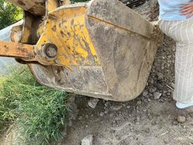 Buy Komatsu PC200-7 Used Excavator / 9 Buy Komatsu PC200-7 Used Excavator / 9