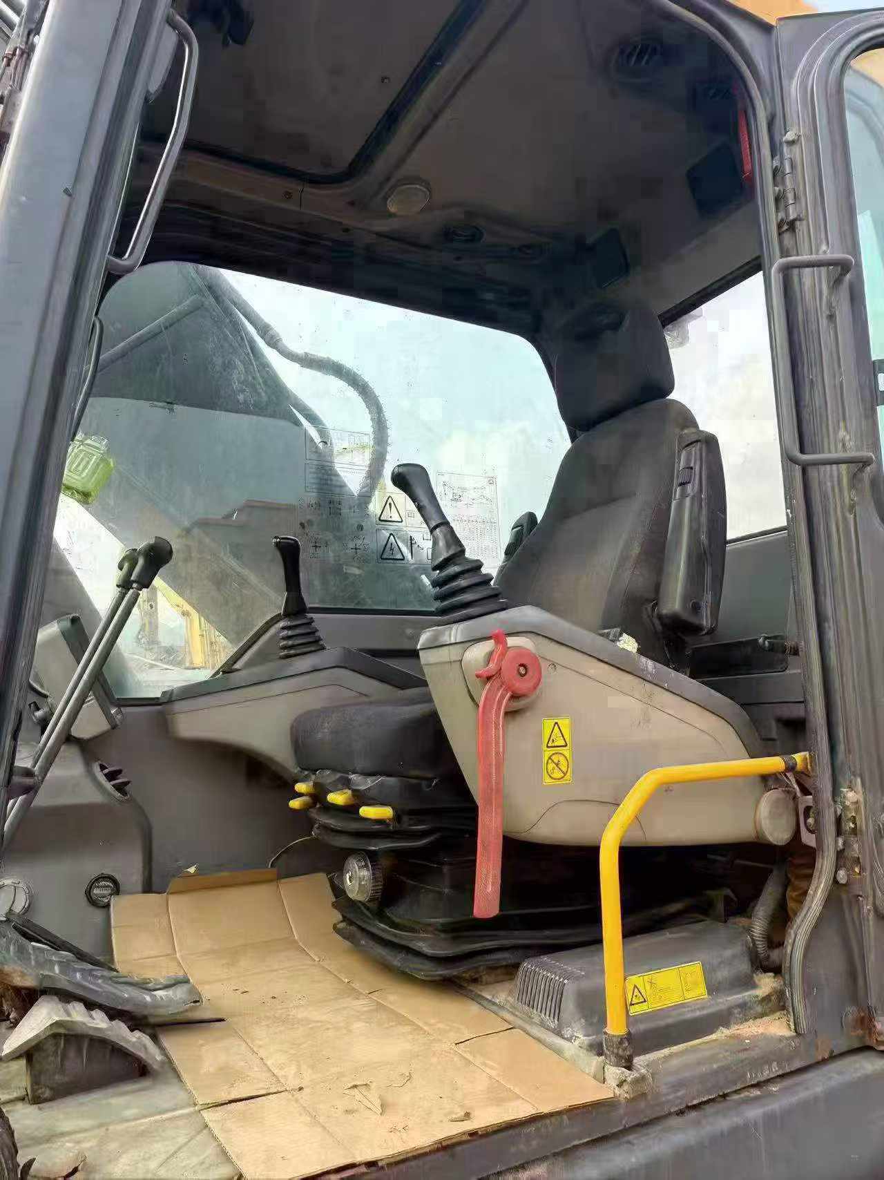 Buy Volvo EC210B Used Excavator / 6