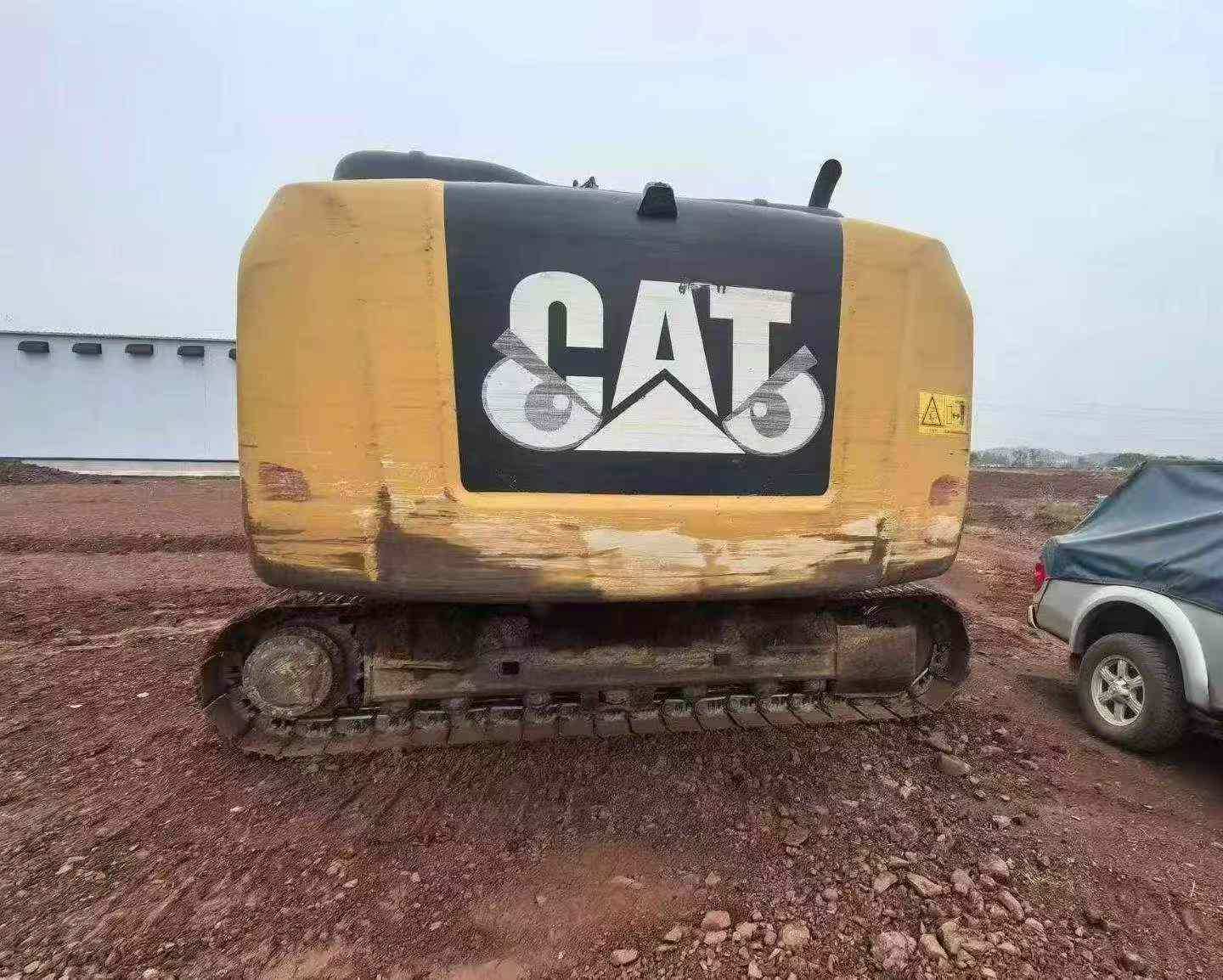Buy Caterpillar 320E Used Excavator / 2