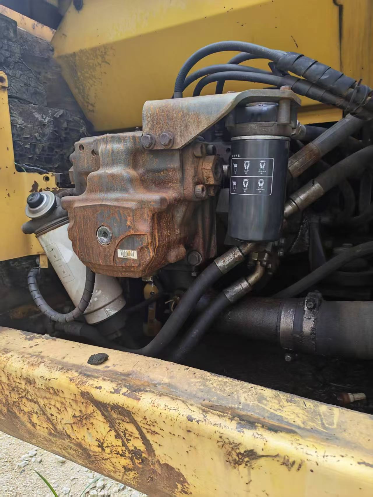 Buy Komatsu PC210-8 Used Excavator / 6