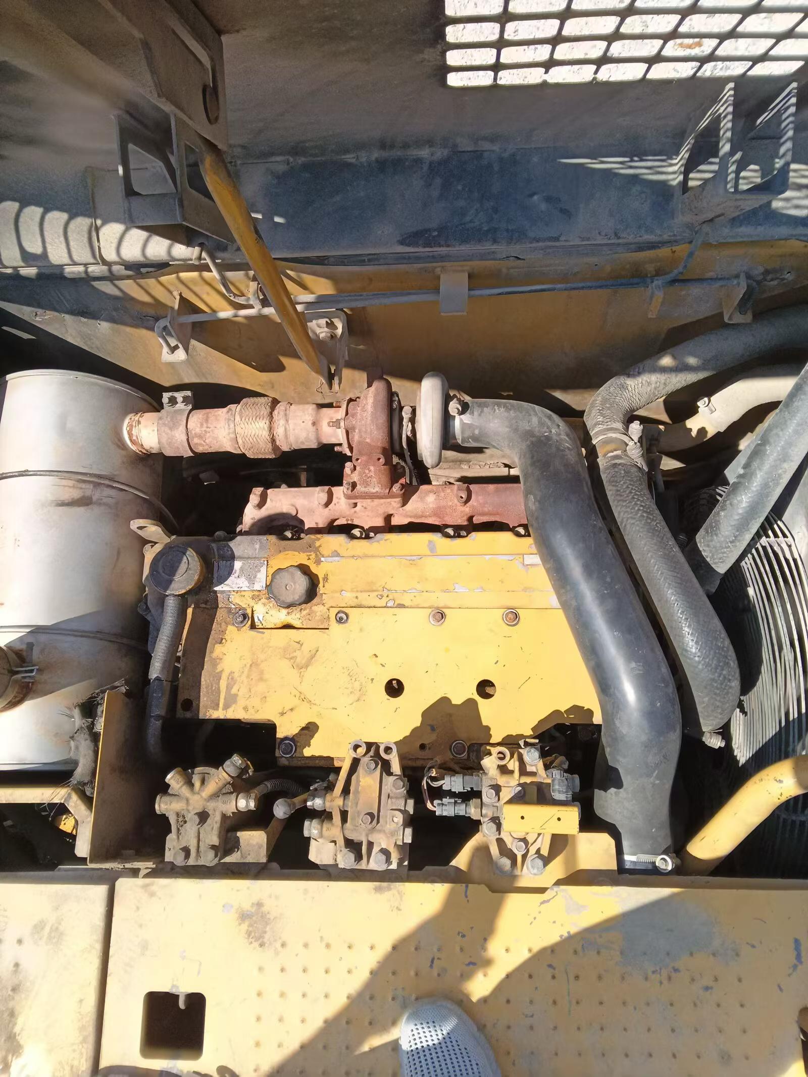 Buy Caterpillar 320D Used Excavator / 3