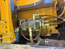 Buy XCMG XE135B Used Excavator / 6 Buy XCMG XE135B Used Excavator / 6