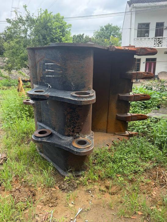 Buy Sany SY650H Used Excavator / 1