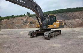 Buy Volvo EC300D Used Excavator / 2 Buy Volvo EC300D Used Excavator / 2