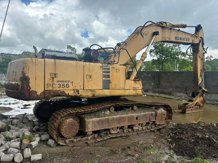 Buy Komatsu PC350 Used Excavator / 1