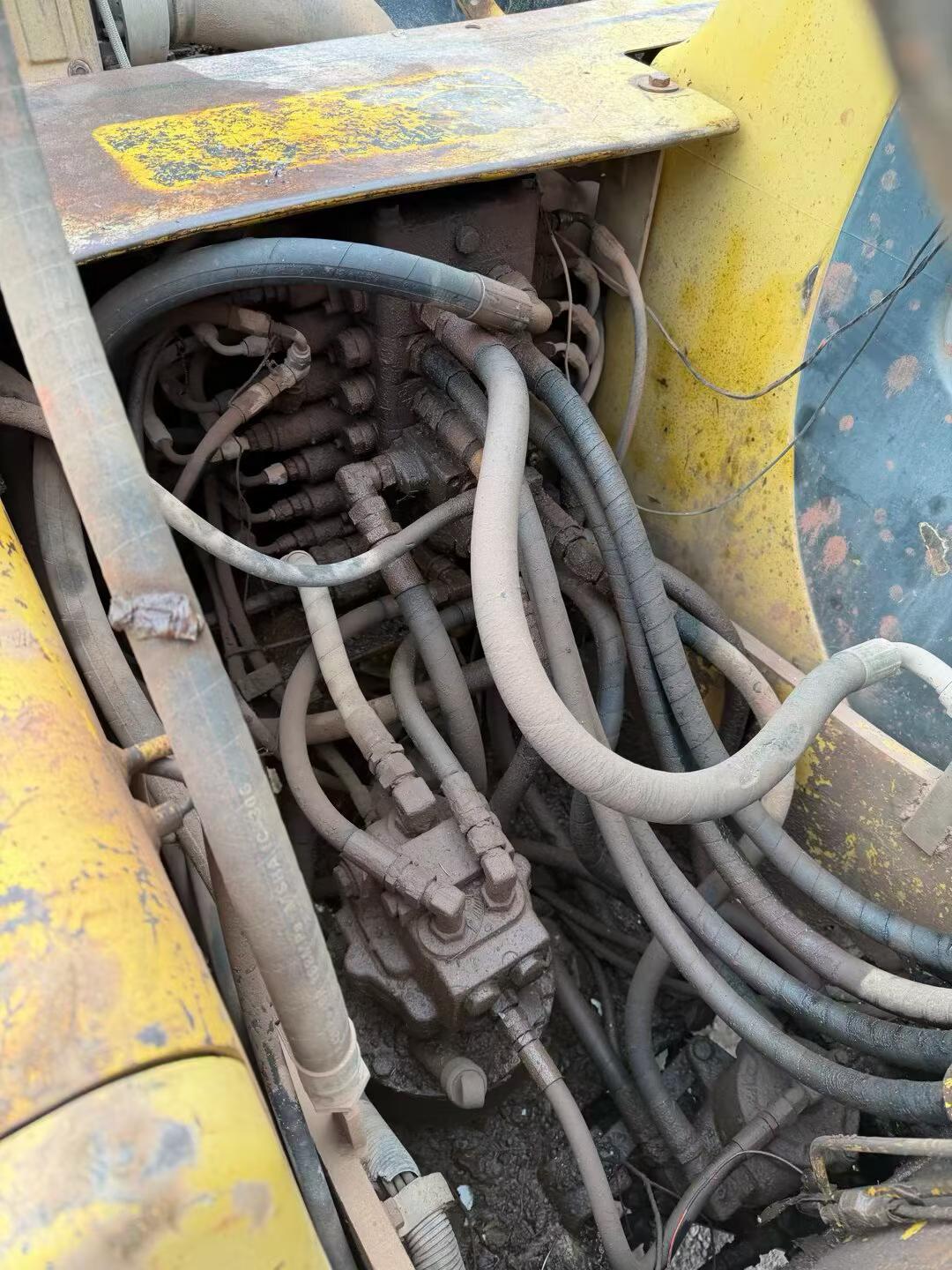 Buy Komatsu PC120-6E Used Excavator / 3
