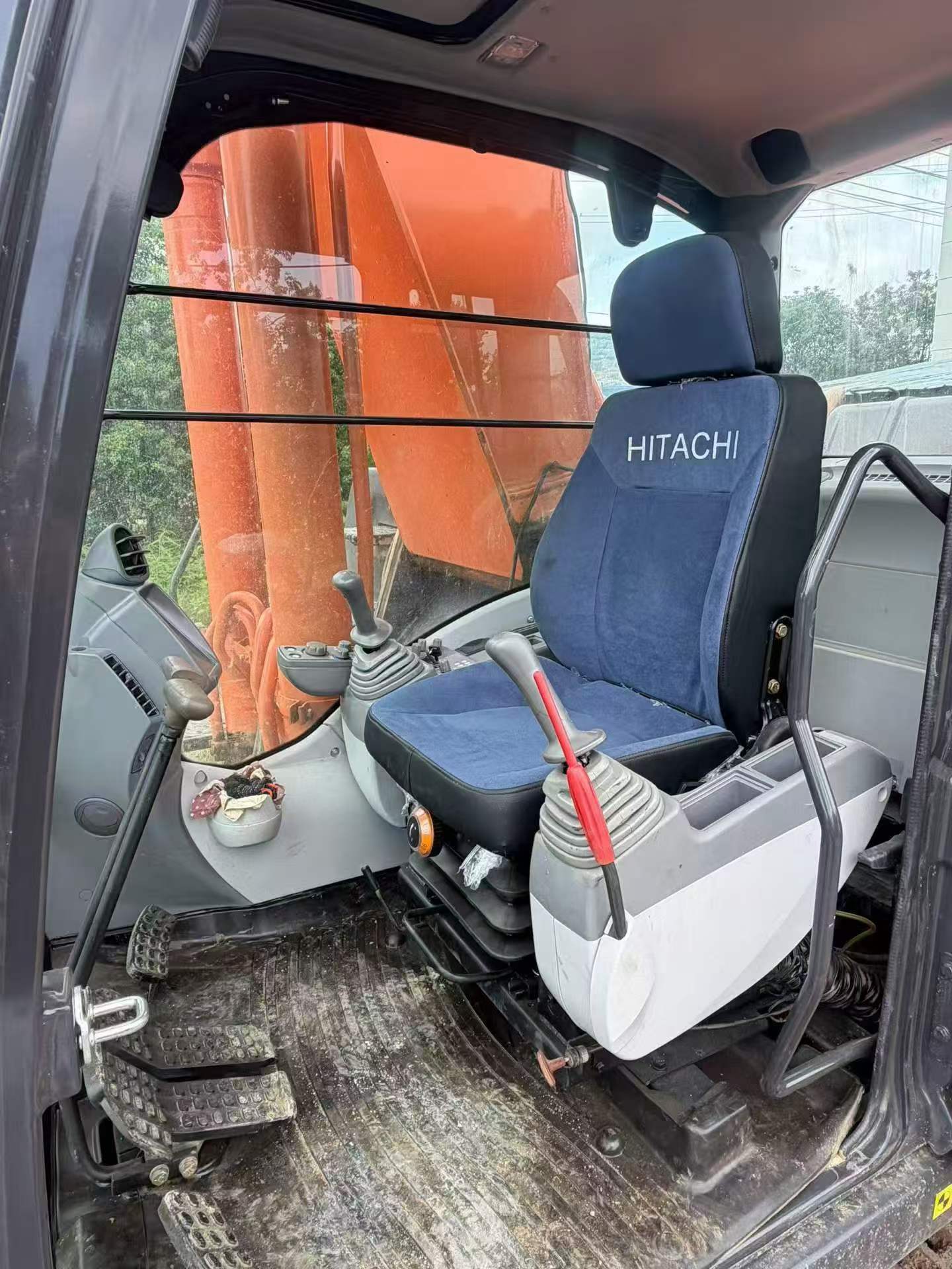 Buy Hitachi ZX350-5G Used Excavator / 4