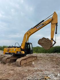 Buy Sany SY235C Used Excavator / 4 Buy Sany SY235C Used Excavator / 4