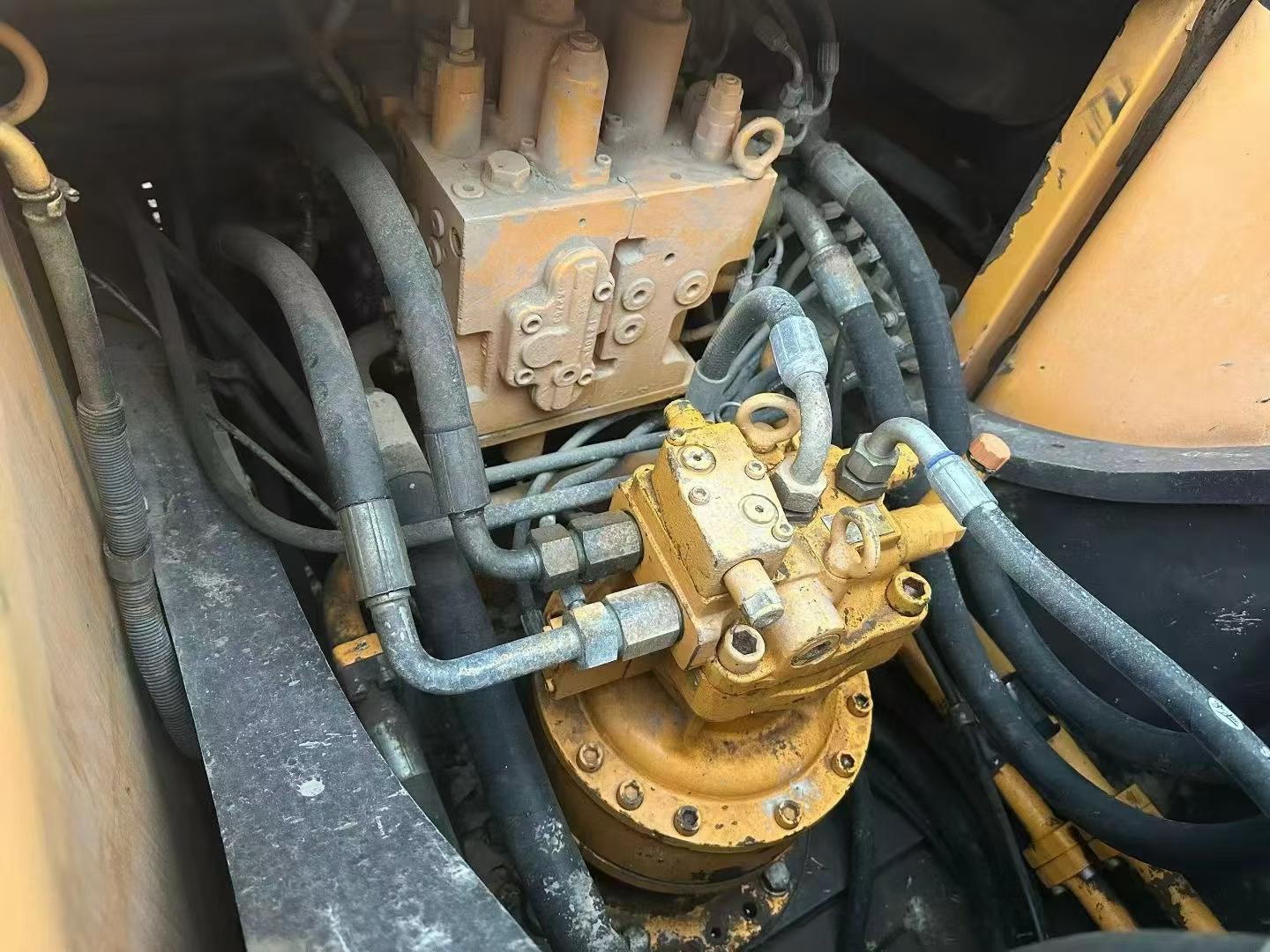 Buy Sany SY215C-8 Used Excavator / 7