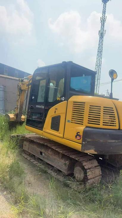 Buy Komatsu PC60 Used Excavator / 1
