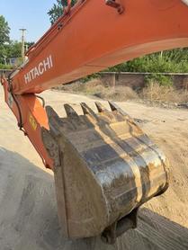 Buy Hitachi EX200 Used Excavator / 5 Buy Hitachi EX200 Used Excavator / 5