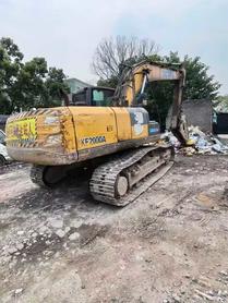 Buy XCMG XE200D Used Excavator / 3 Buy XCMG XE200D Used Excavator / 3