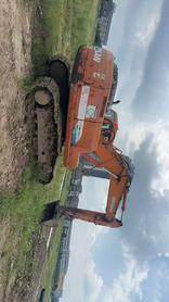 Buy Doosan DH215-7 Used Excavator / 3 Buy Doosan DH215-7 Used Excavator / 3