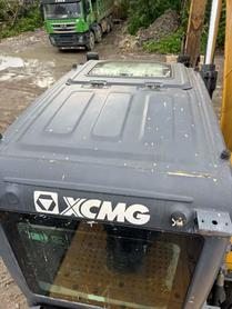 Buy XCMG XE245D Used Excavator / 9 Buy XCMG XE245D Used Excavator / 9