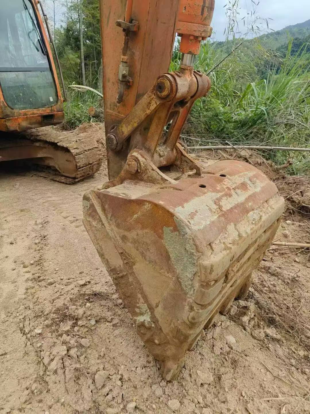 Buy Doosan DH150-7 Used Excavator / 8 Buy Doosan DH150-7 Used Excavator / 8