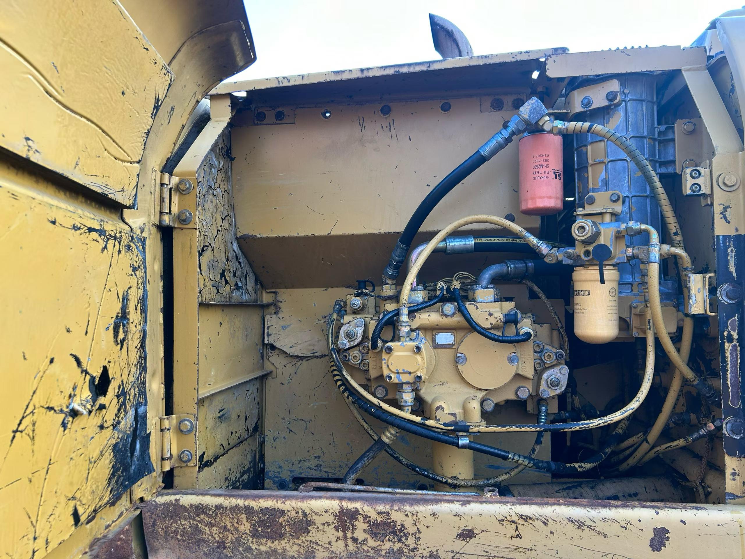 Buy Caterpillar 320C Used Excavator / 4
