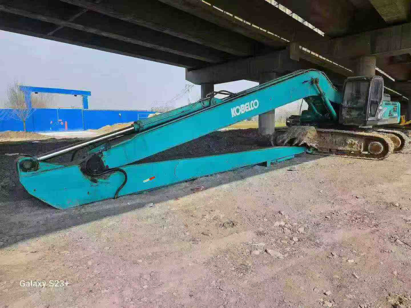 Buy Kobelco SK330 Used Excavator / 3 Buy Kobelco SK330 Used Excavator / 3