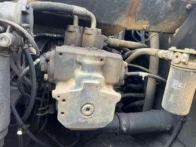 Buy Komatsu PC200-7 Used Excavator / 4 Buy Komatsu PC200-7 Used Excavator / 4