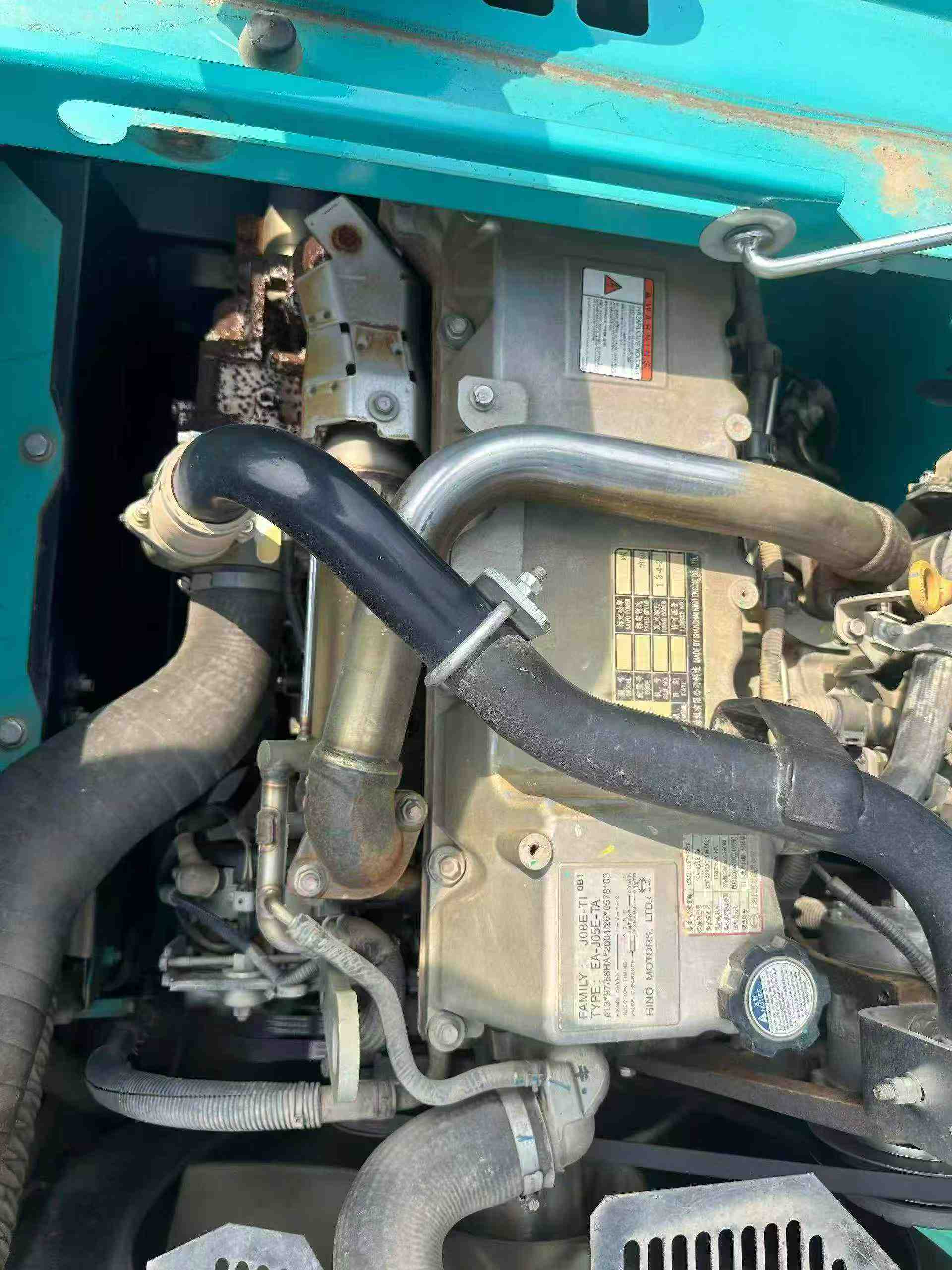 Buy Kobelco SK200-10 Used Excavator / 7 Buy Kobelco SK200-10 Used Excavator / 7