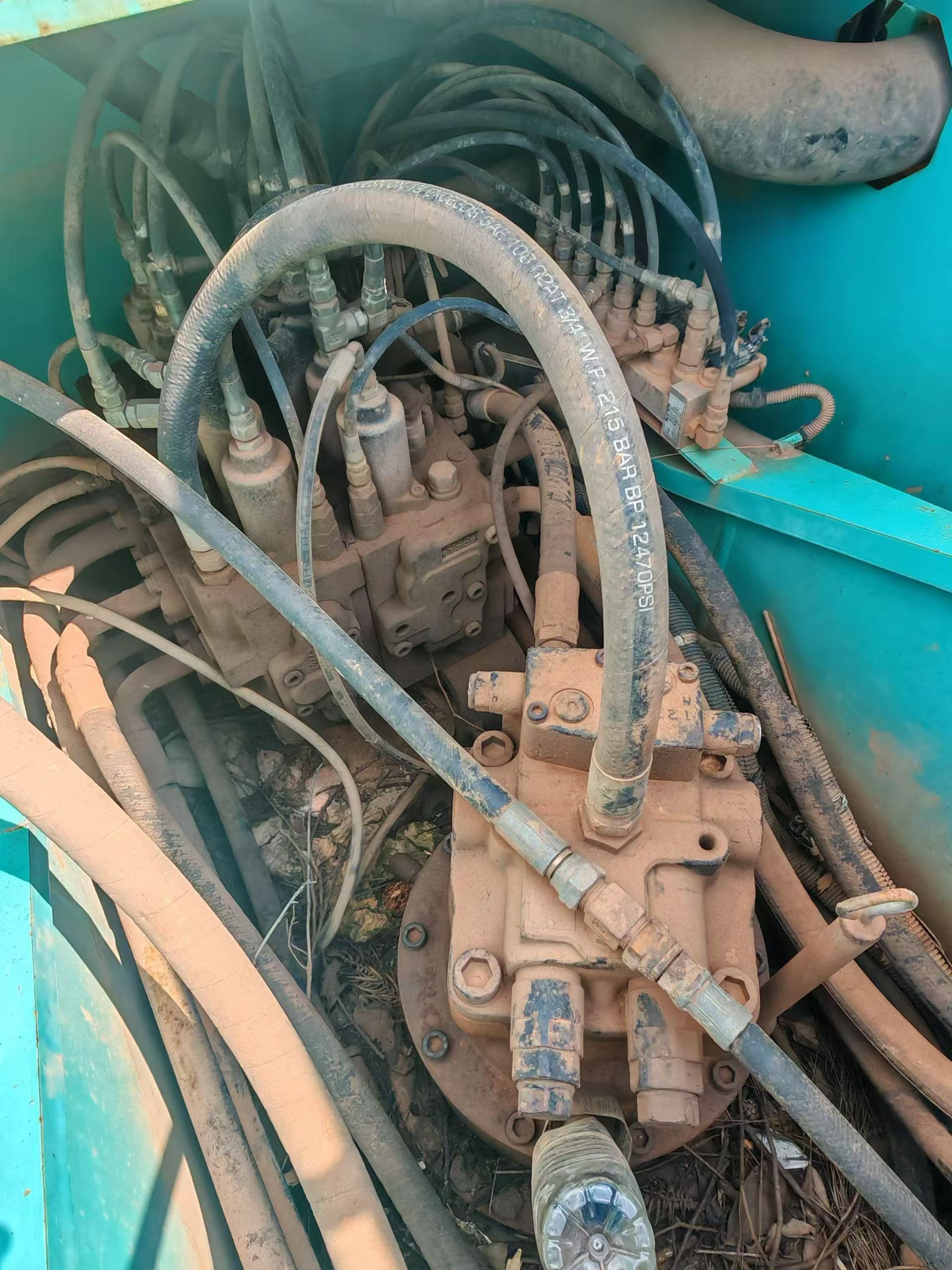 Buy Kobelco SK210 Used Excavator / 4