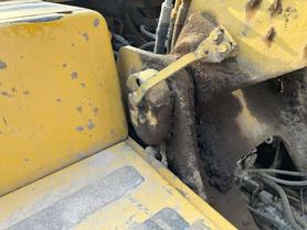 Buy Komatsu PC200-7 Used Excavator / 8 Buy Komatsu PC200-7 Used Excavator / 8
