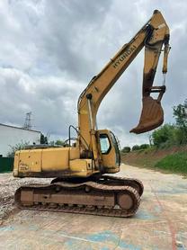 Buy Hyundai R225-7 Used Excavator / 2 Buy Hyundai R225-7 Used Excavator / 2