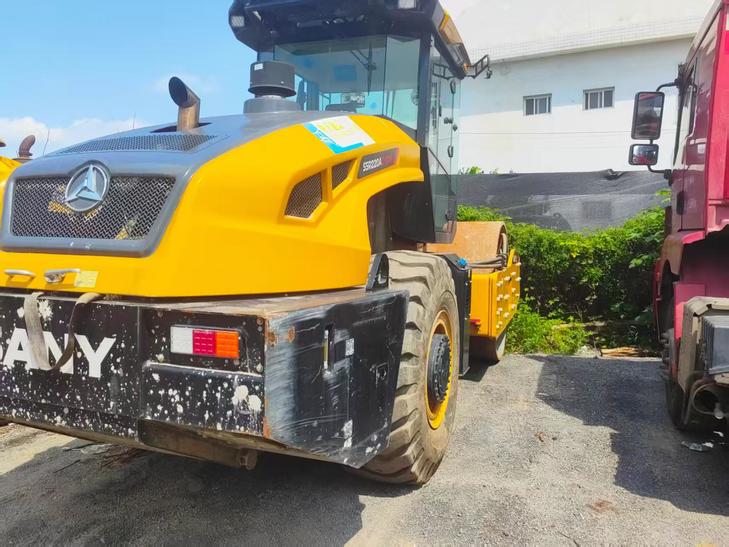 Buy Sany Used Excavator / 1