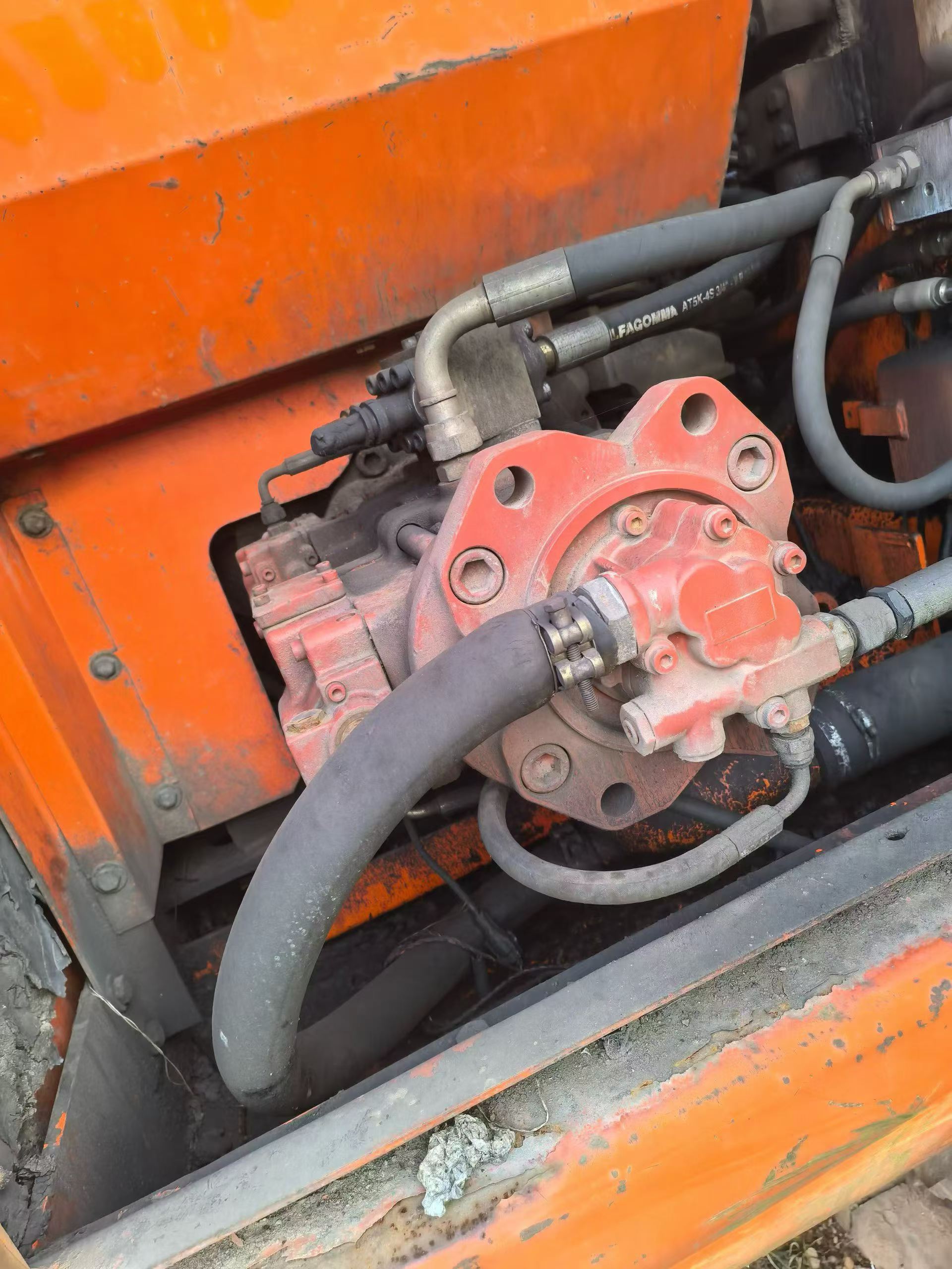 Buy Doosan DH215-7 Used Excavator / 5 Buy Doosan DH215-7 Used Excavator / 5