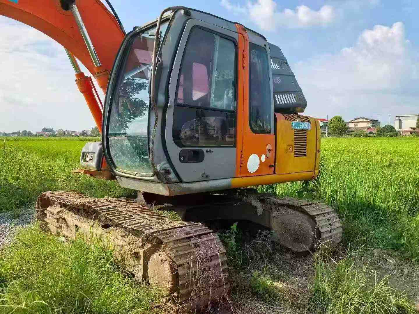 Buy Hitachi EX120-6 Used Excavator / 5