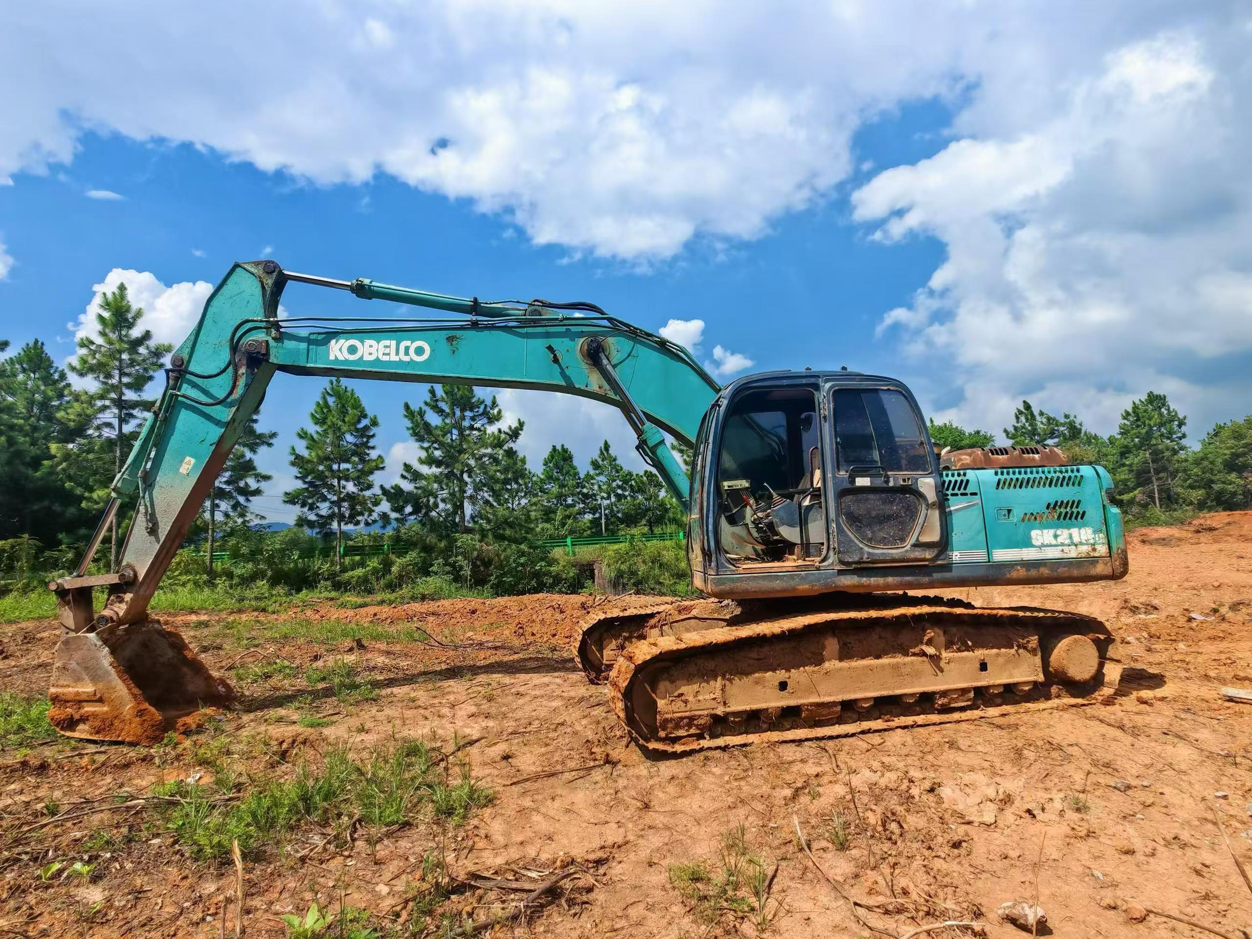 Buy Kobelco SK210 Used Excavator / 3