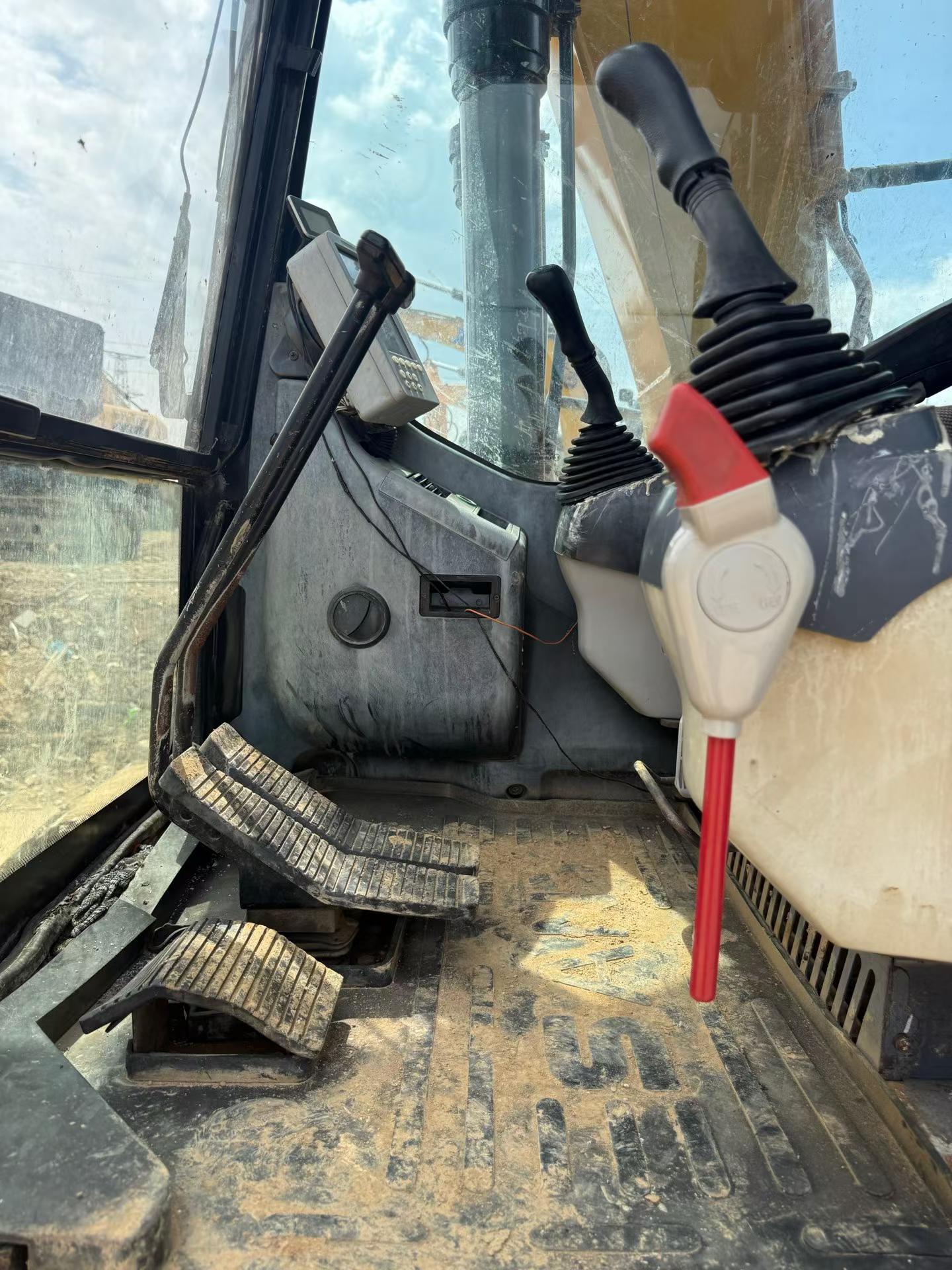 Buy Sany SY135 Used Excavator / 6