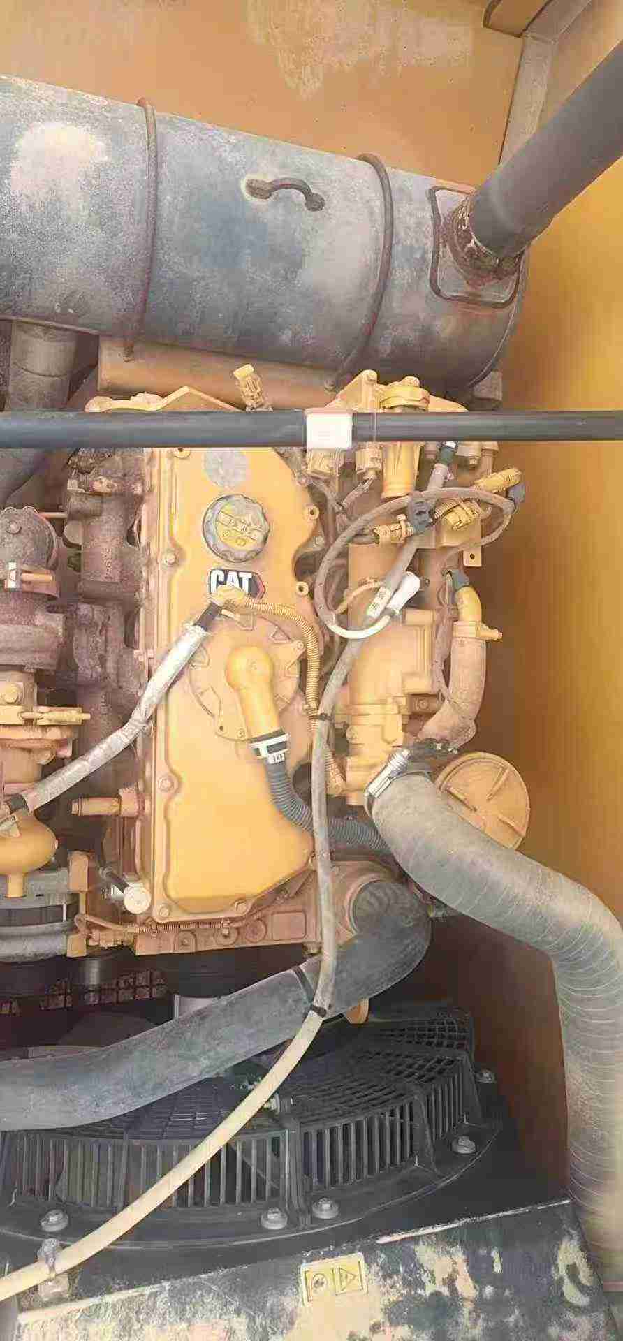 Buy Caterpillar 323 Used Excavator / 8