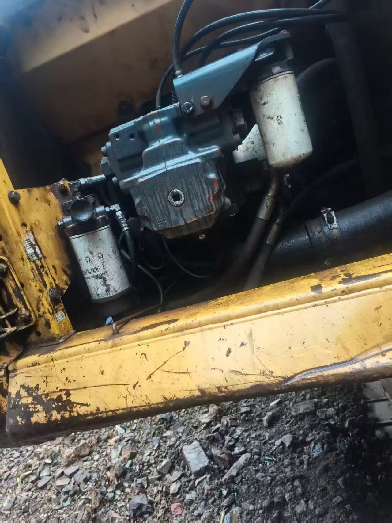 Buy Komatsu PC200-8 Used Excavator / 4
