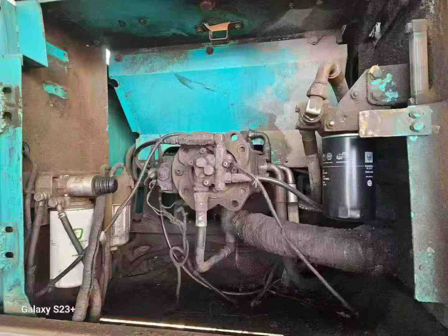Buy Kobelco SK330 Used Excavator / 4 Buy Kobelco SK330 Used Excavator / 4