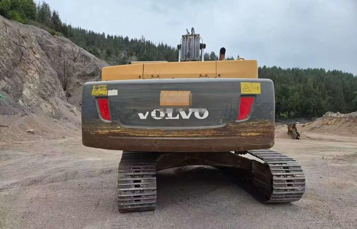 Buy Volvo EC300D Used Excavator / 1