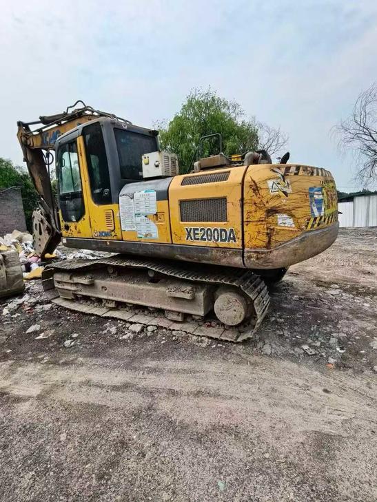 Buy XCMG XE200D Used Excavator / 1