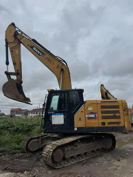 Buy Sany SY200C Used Excavator / 1
