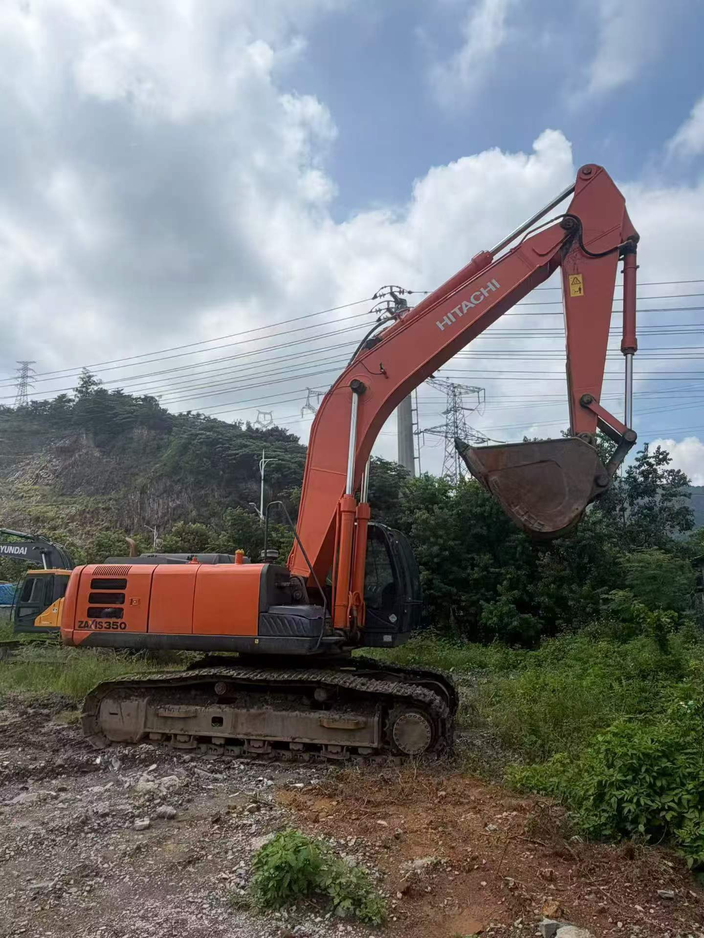 Buy Hitachi ZX350-5G Used Excavator / 3