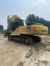 Buy Komatsu PC360-7 Used Excavator / 2 Buy Komatsu PC360-7 Used Excavator / 2
