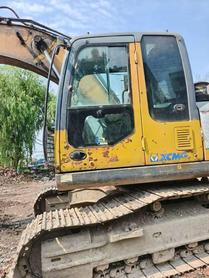 Buy XCMG XE200D Used Excavator / 4 Buy XCMG XE200D Used Excavator / 4